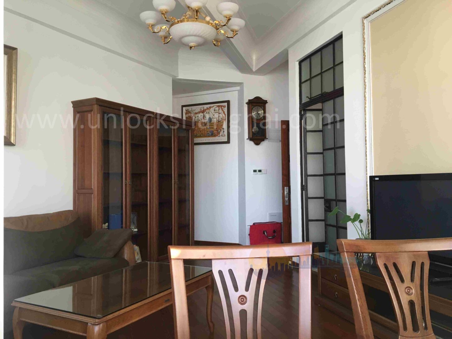 embankment-building-3409-gf2G6f