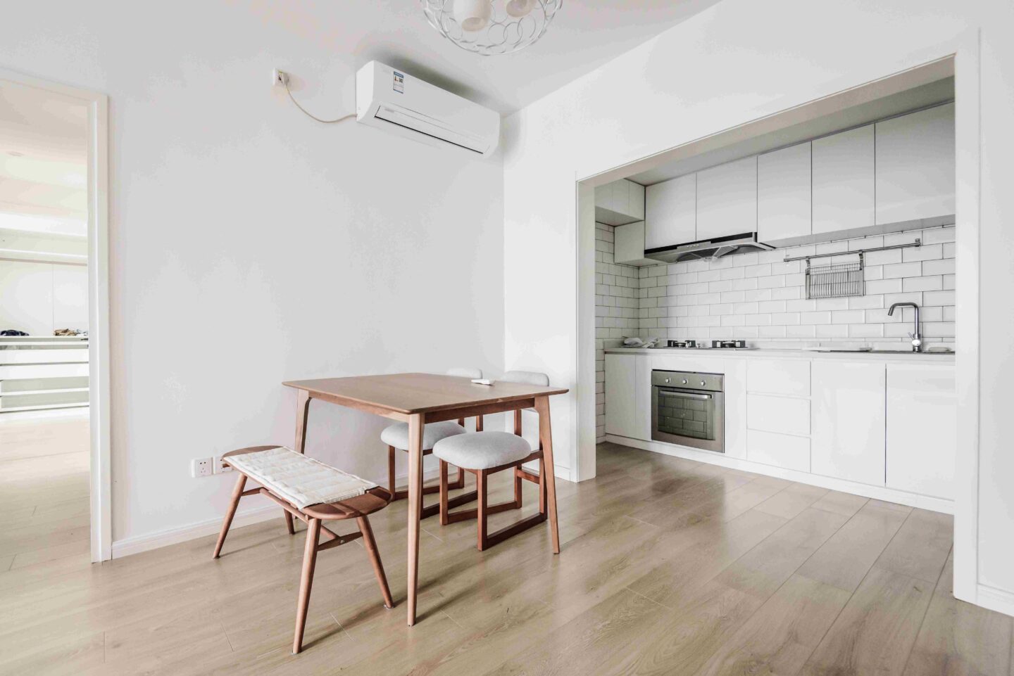 f4b9b067-2507-4eb3-b622-a136e55f30aa