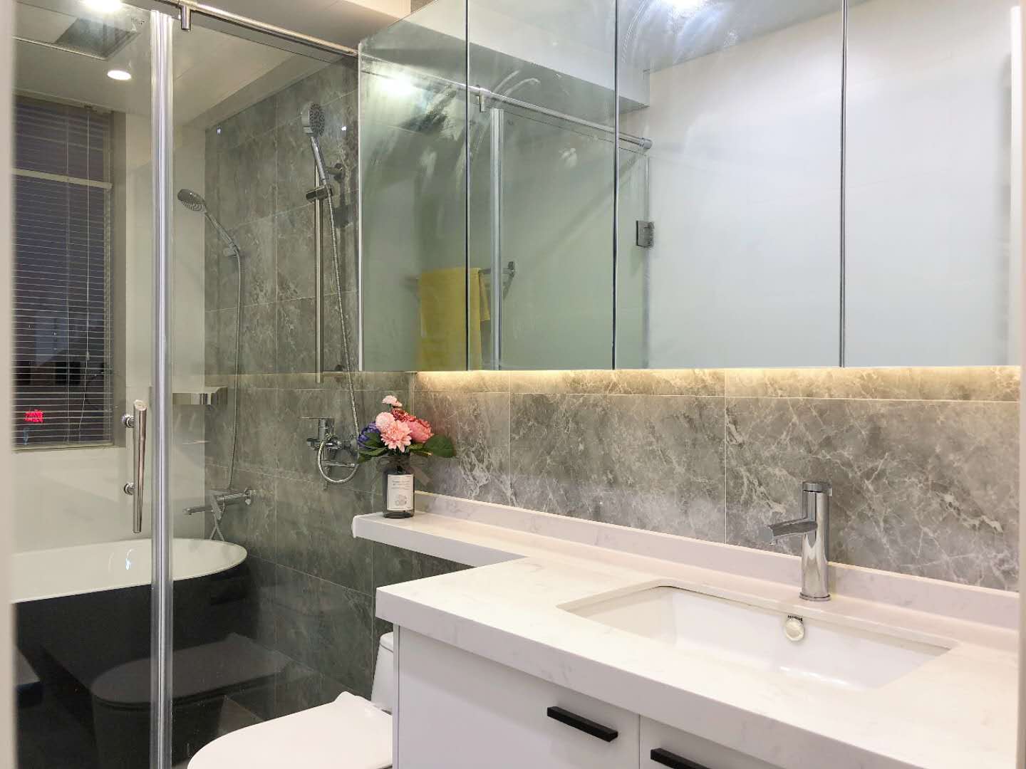 f603135a-2392-435d-ac6b-5d11228a976f