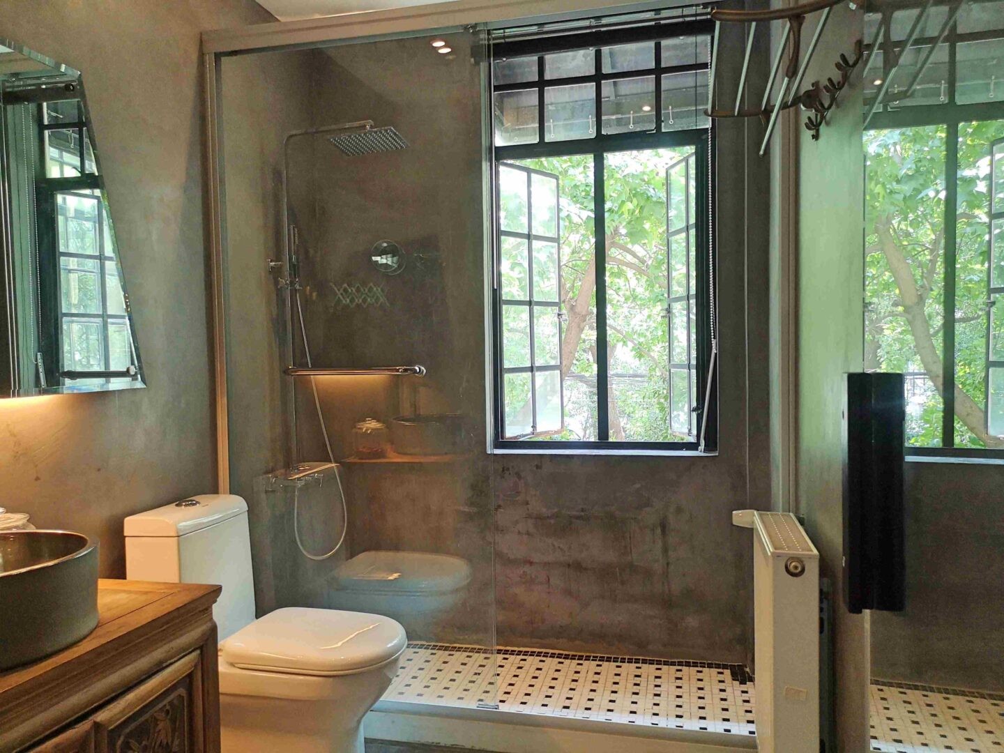 fc1d3cd8-af88-4e99-848b-182650c0ca22