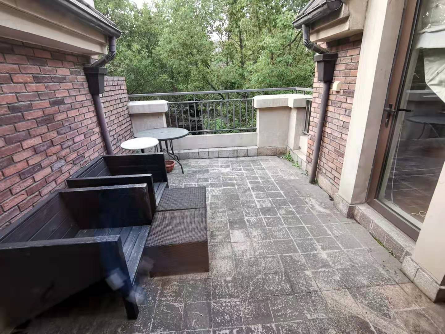 fee7fa88-3654-48bc-b441-b72c5812eafe