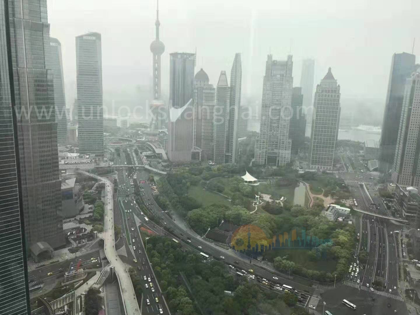 four-seasons-place-3062-eVZpyj