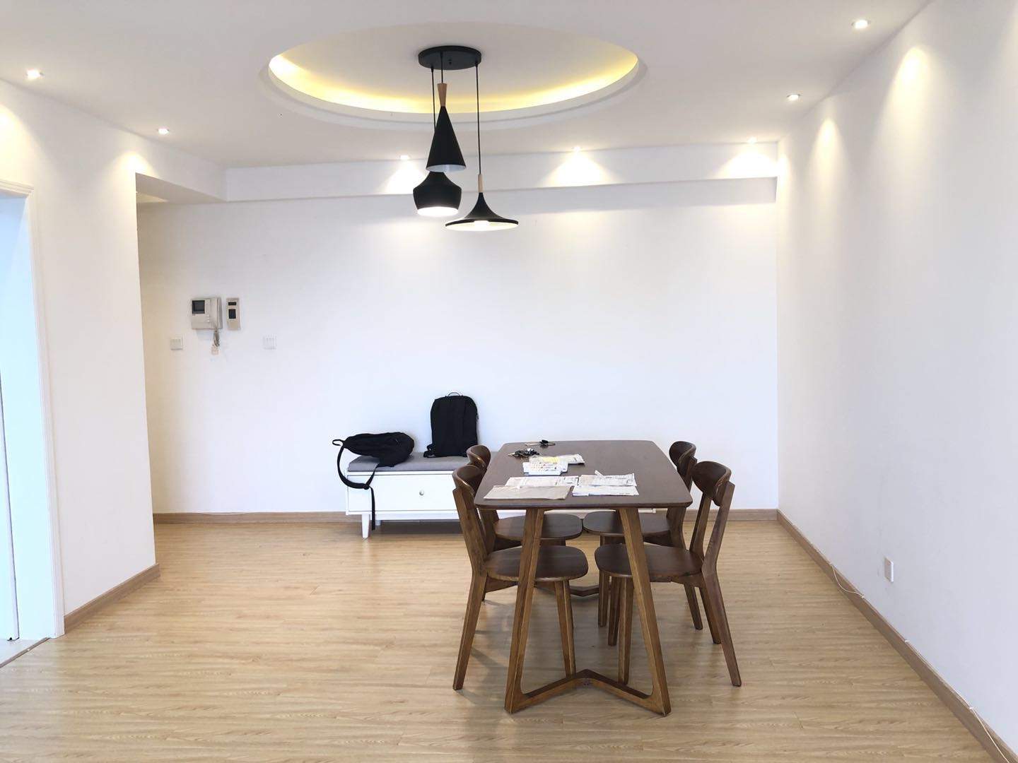 huangpu-zhongxin-city-19900-mHkwSt