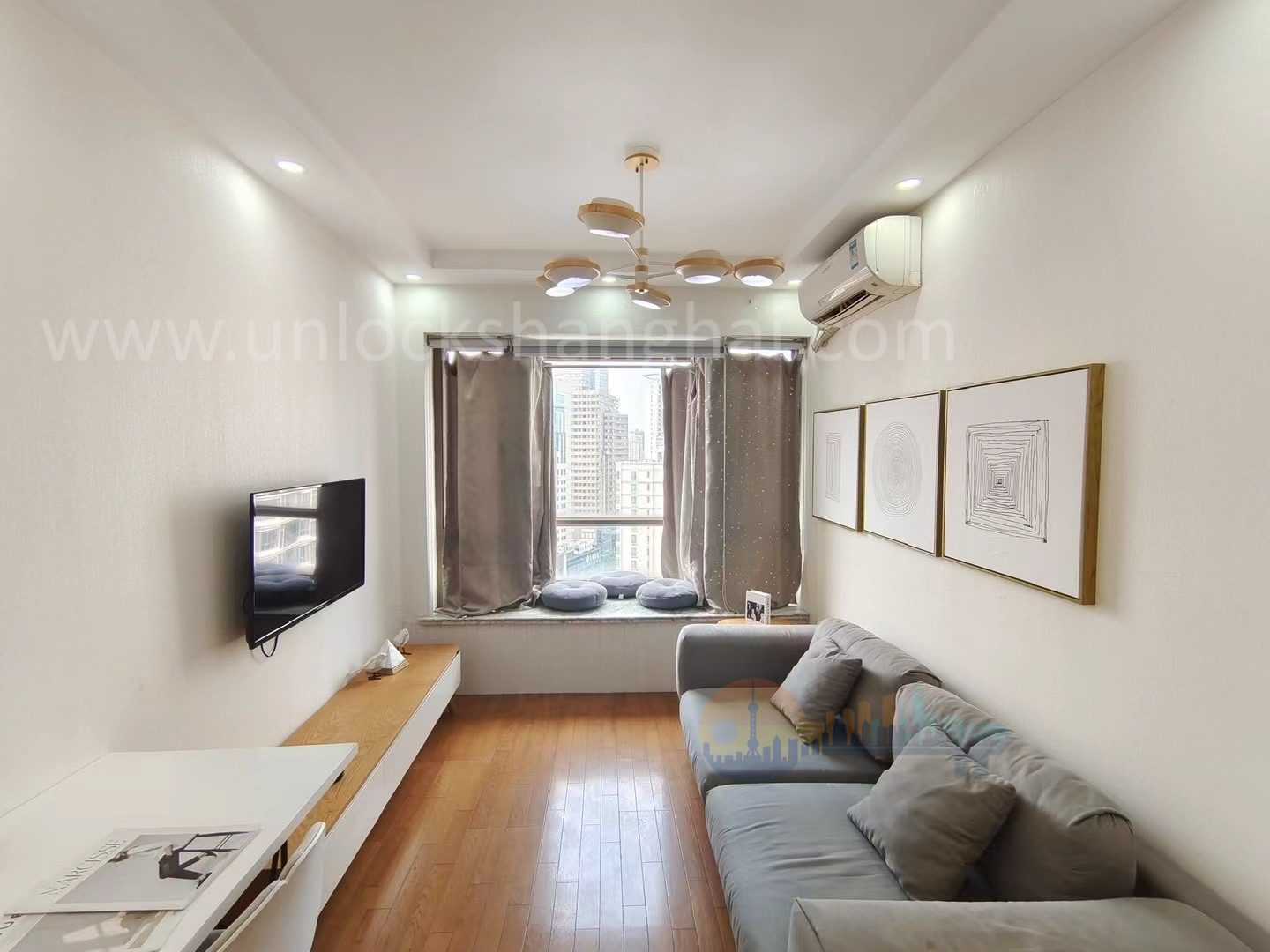 huashi-international-apartment-3264-UI4EhP