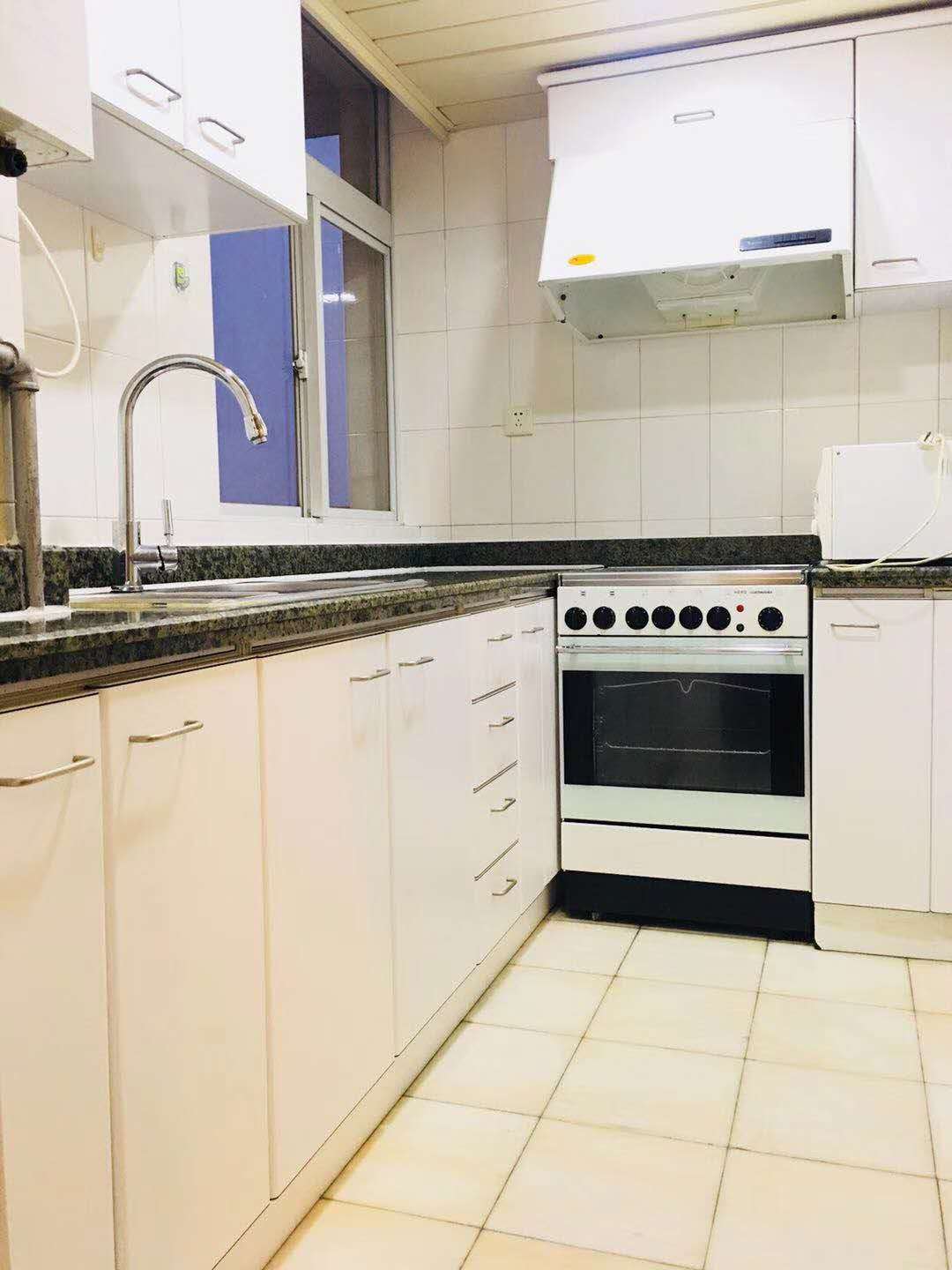 huijin-plaza-19967-W3COUC