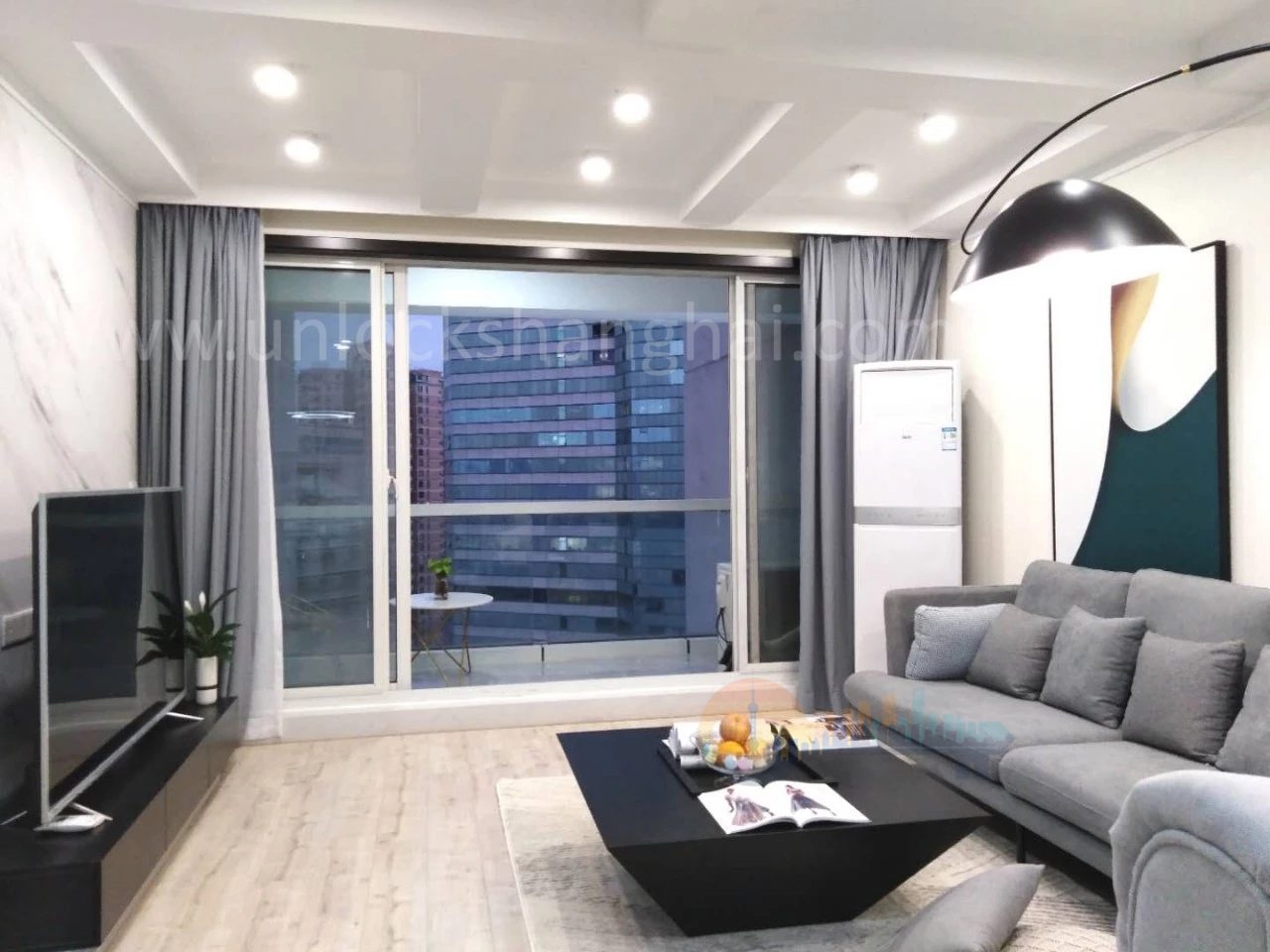 huijin-plaza-2878-LkSC7Q