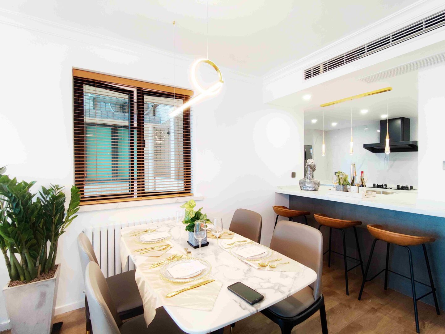 joffre-garden-20120-FnJTNp