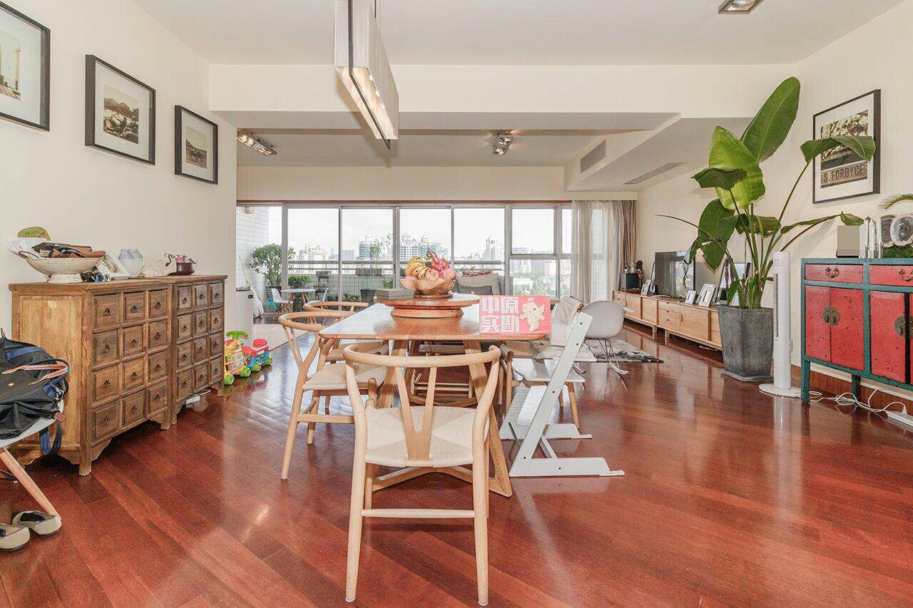 kingsville-20142-kj98D0