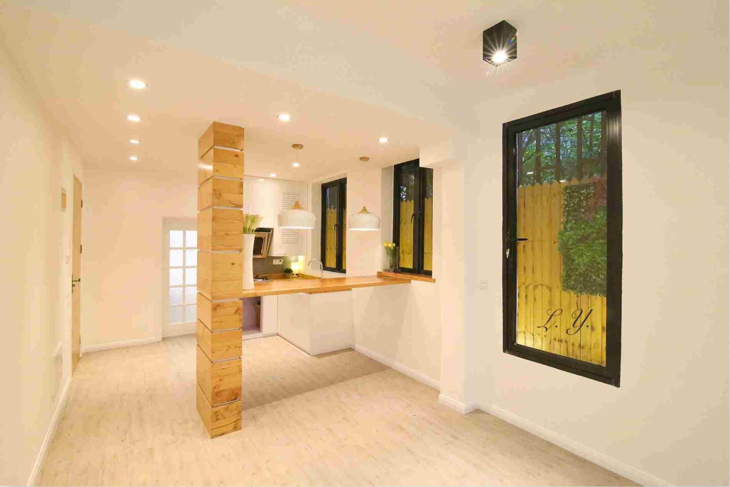 kingsville-20146-457P8U