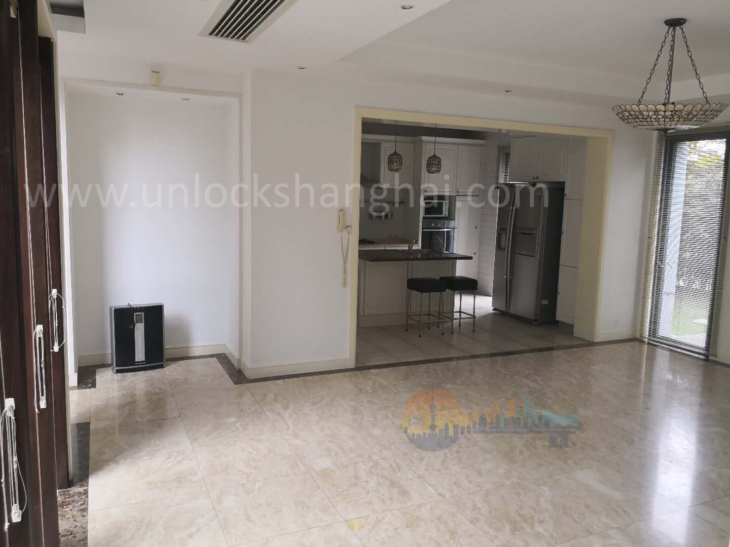 lakeside-ville-11026-X3Y6lM