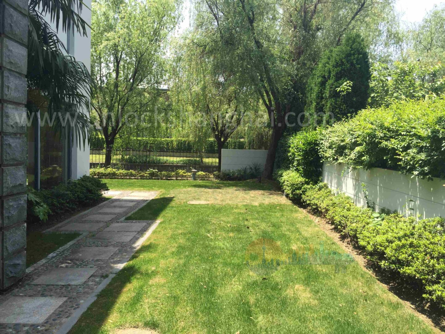 lakeside-ville-11026-az8Fbt