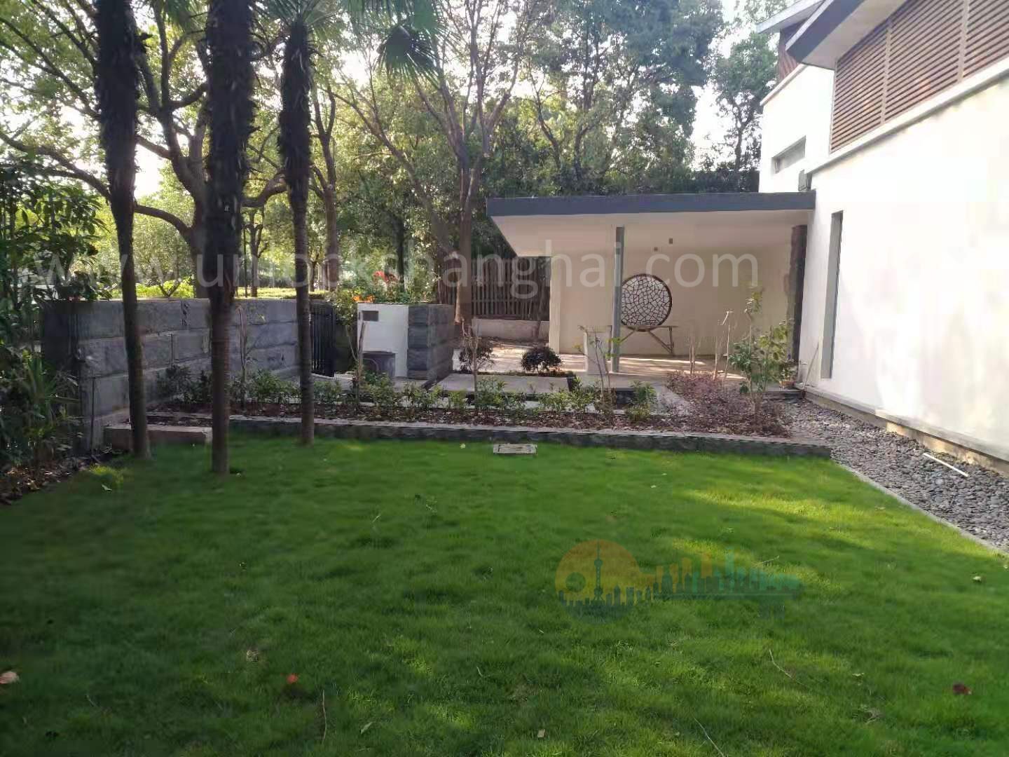 lakeside-ville-11098-9IgYte