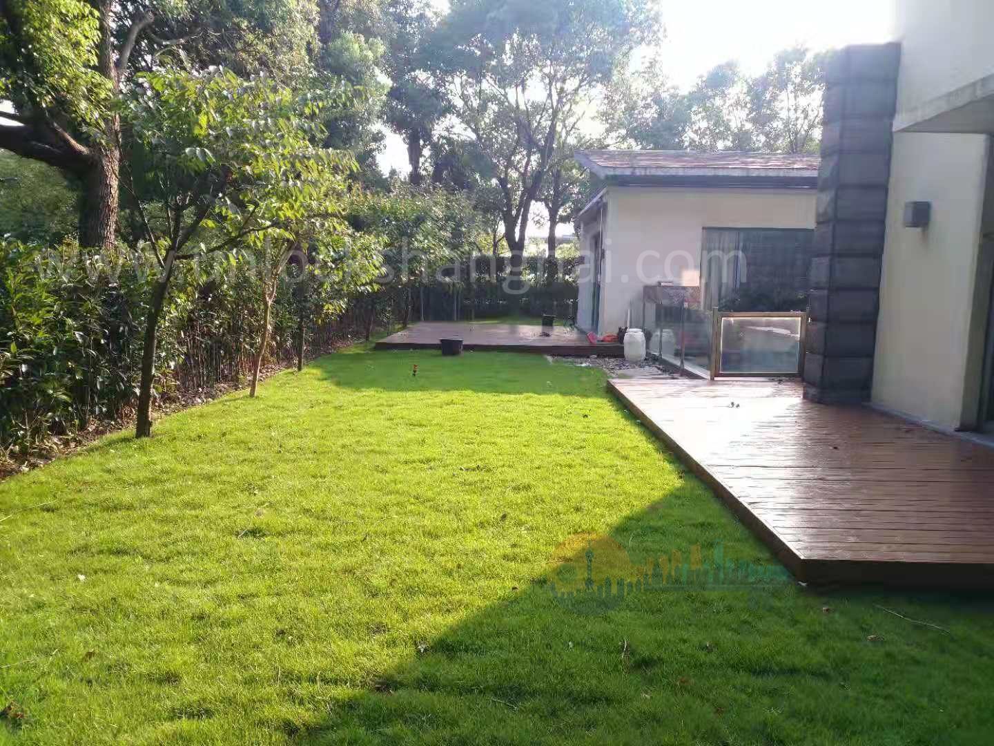 lakeside-ville-11098-mpbVvU