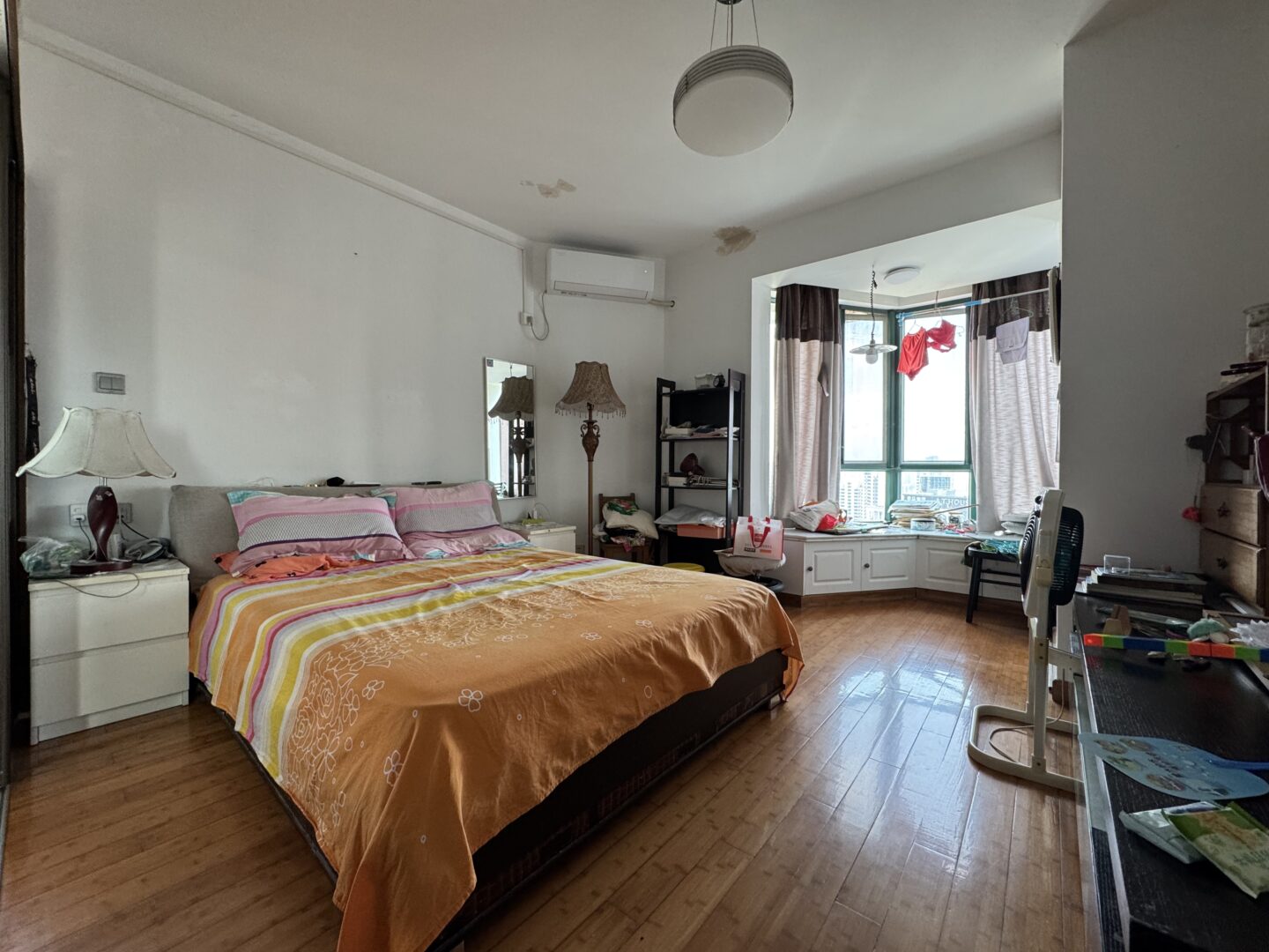 oriental-manhattan-35694-vUHycb