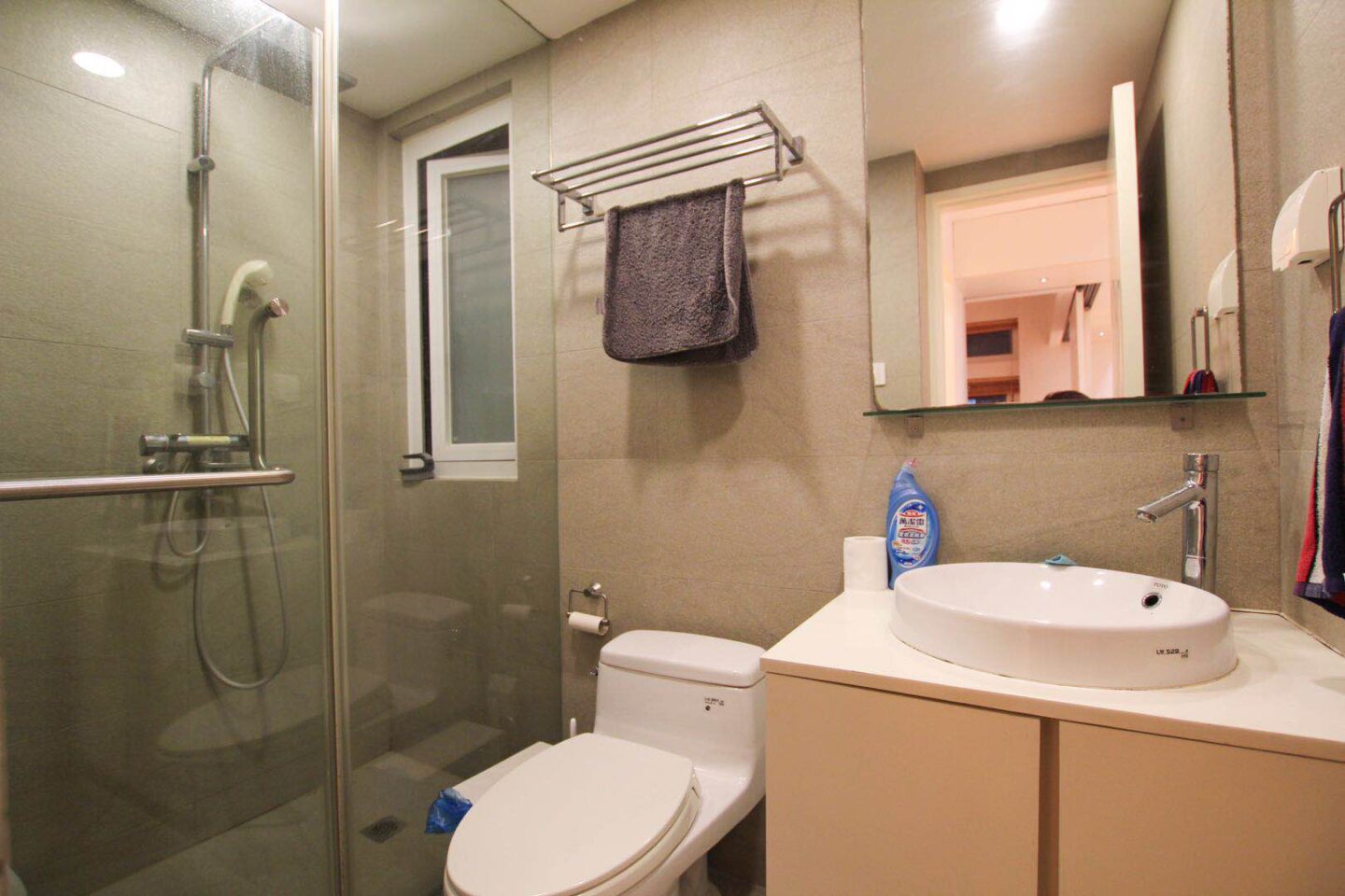 palace-court-20490-2vAhsg