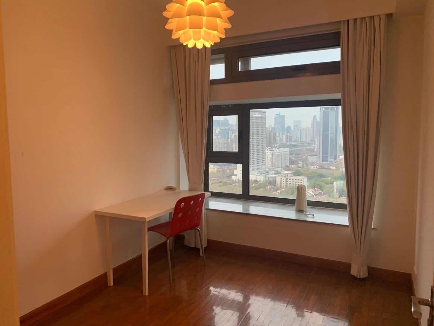 palace-court-20492-IBPhcB