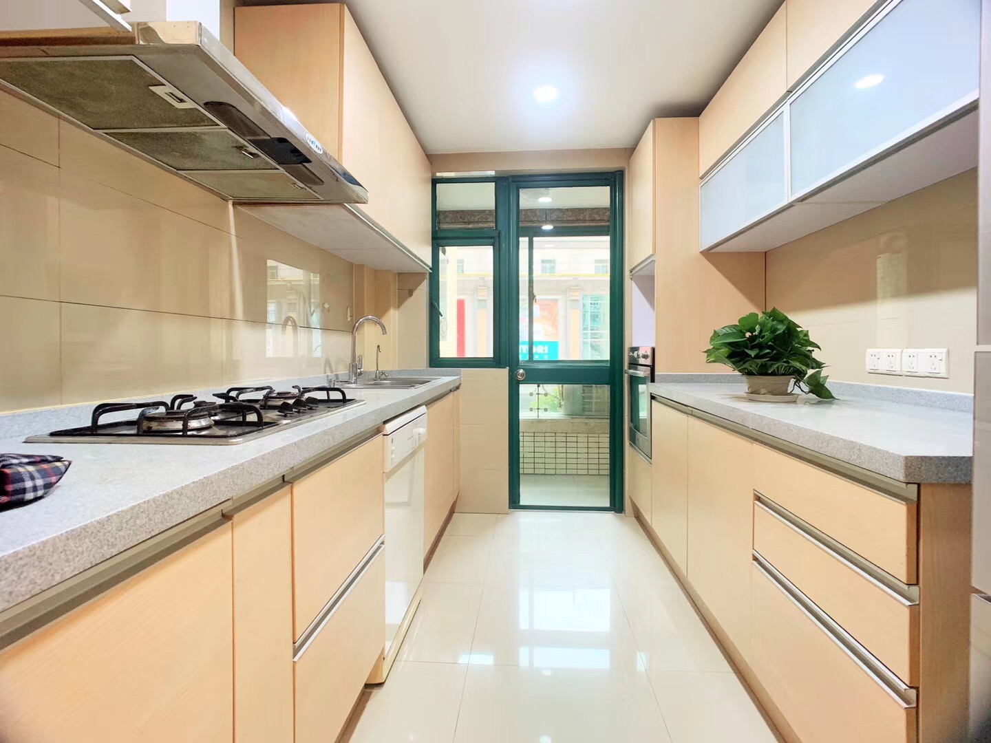 regents-park-20519-807g5J