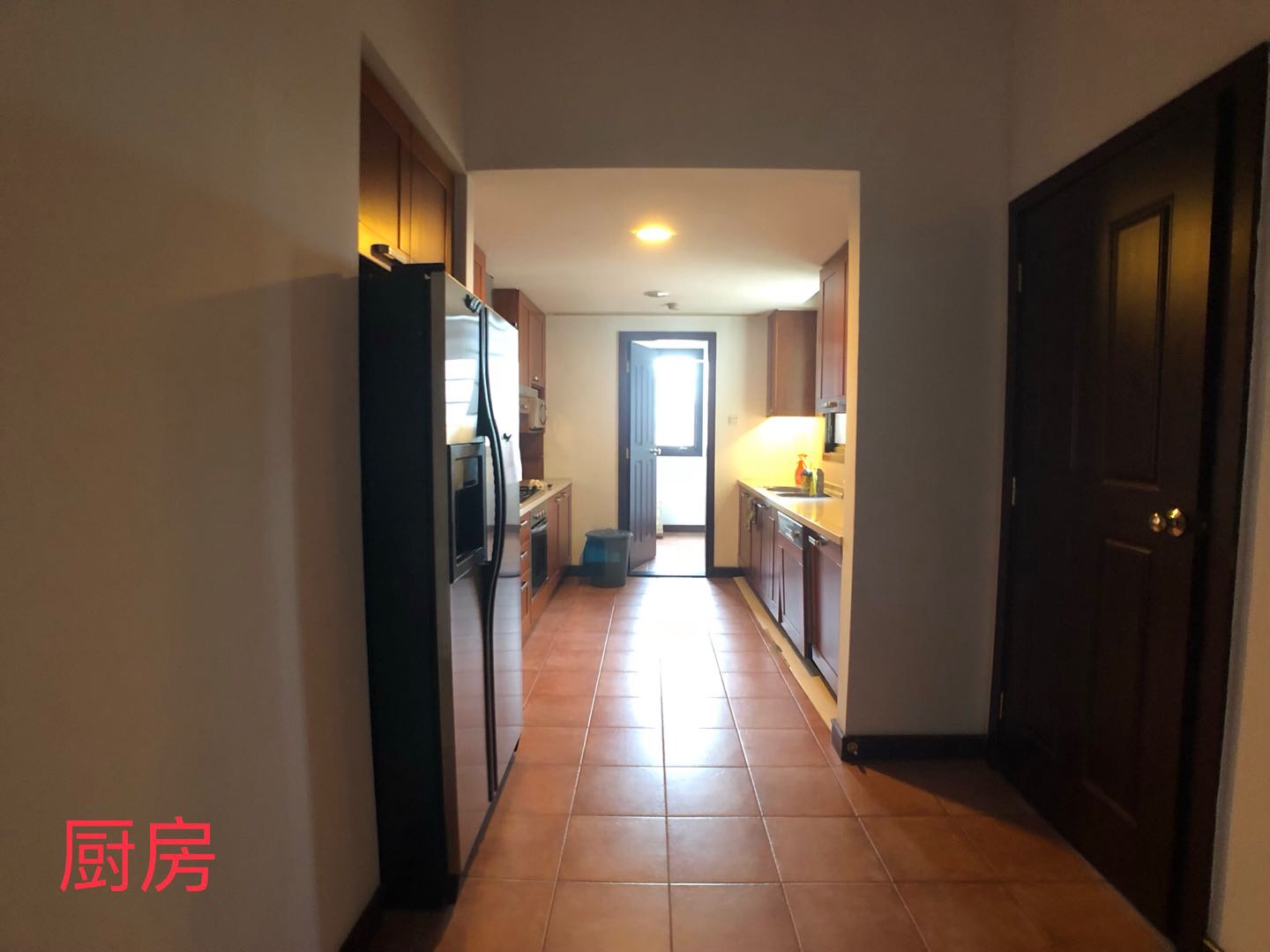 shanghai-racquet-club-20637-YsKQ7e