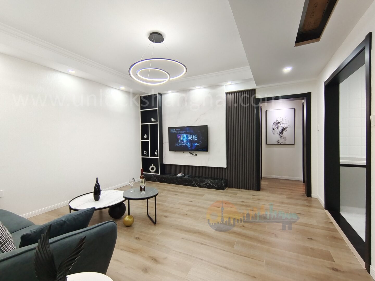 silver-star-court-2881-lMWZRR