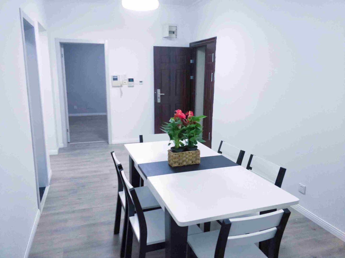 st-johnson-20742-DdMlK3