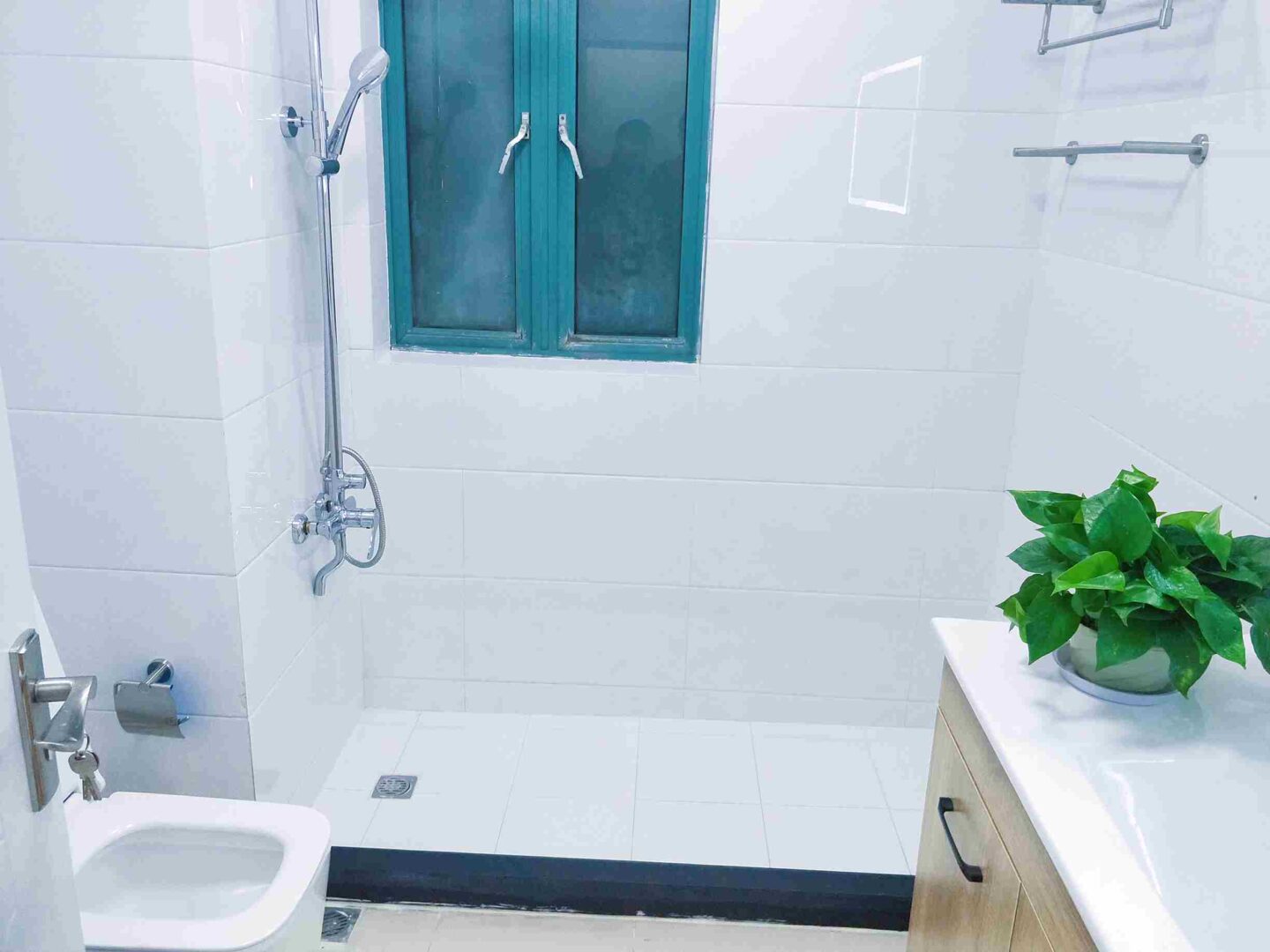 st-johnson-20742-sQLOSM