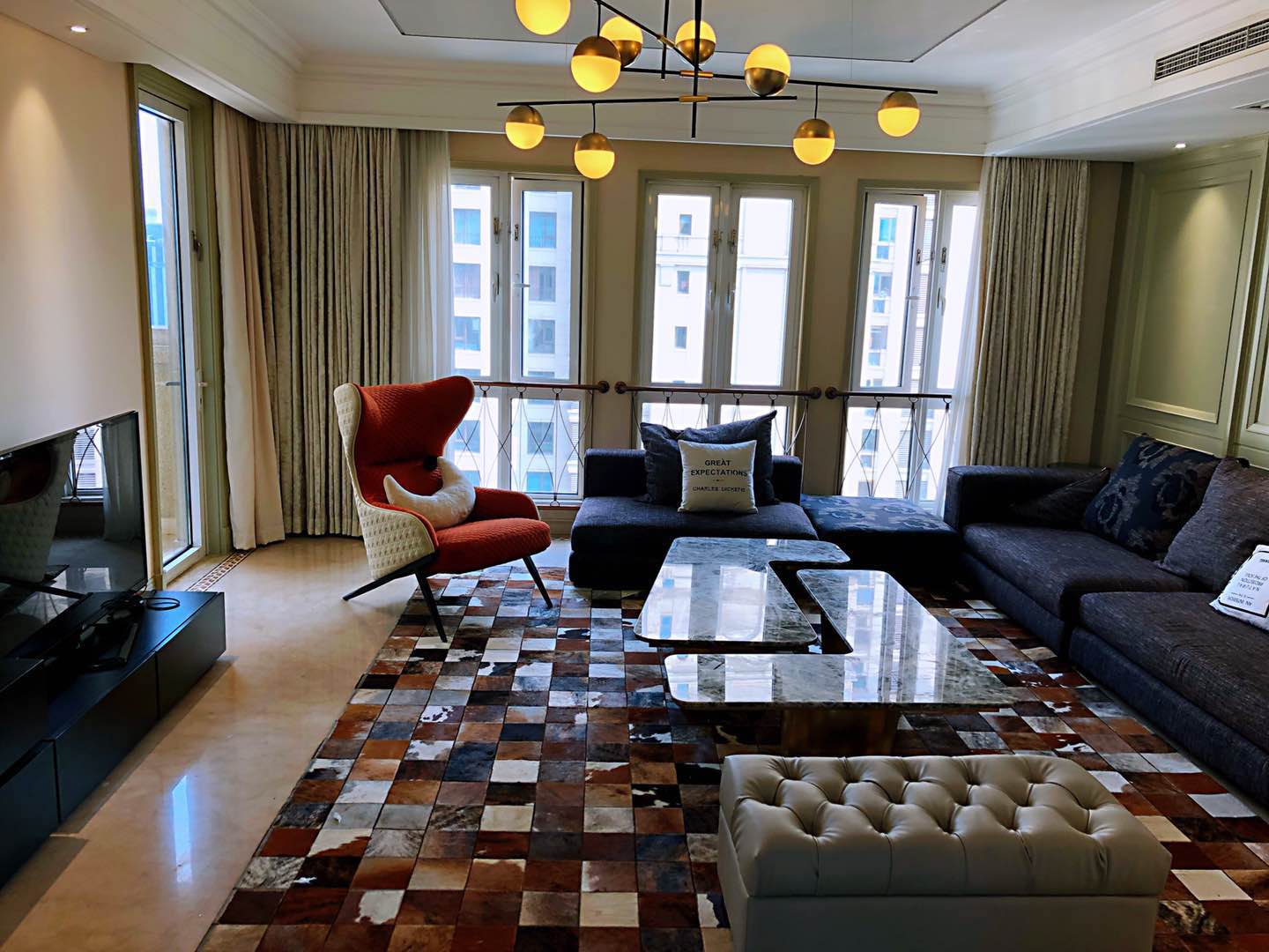 the-bound-of-bund-20827-0c3nzA