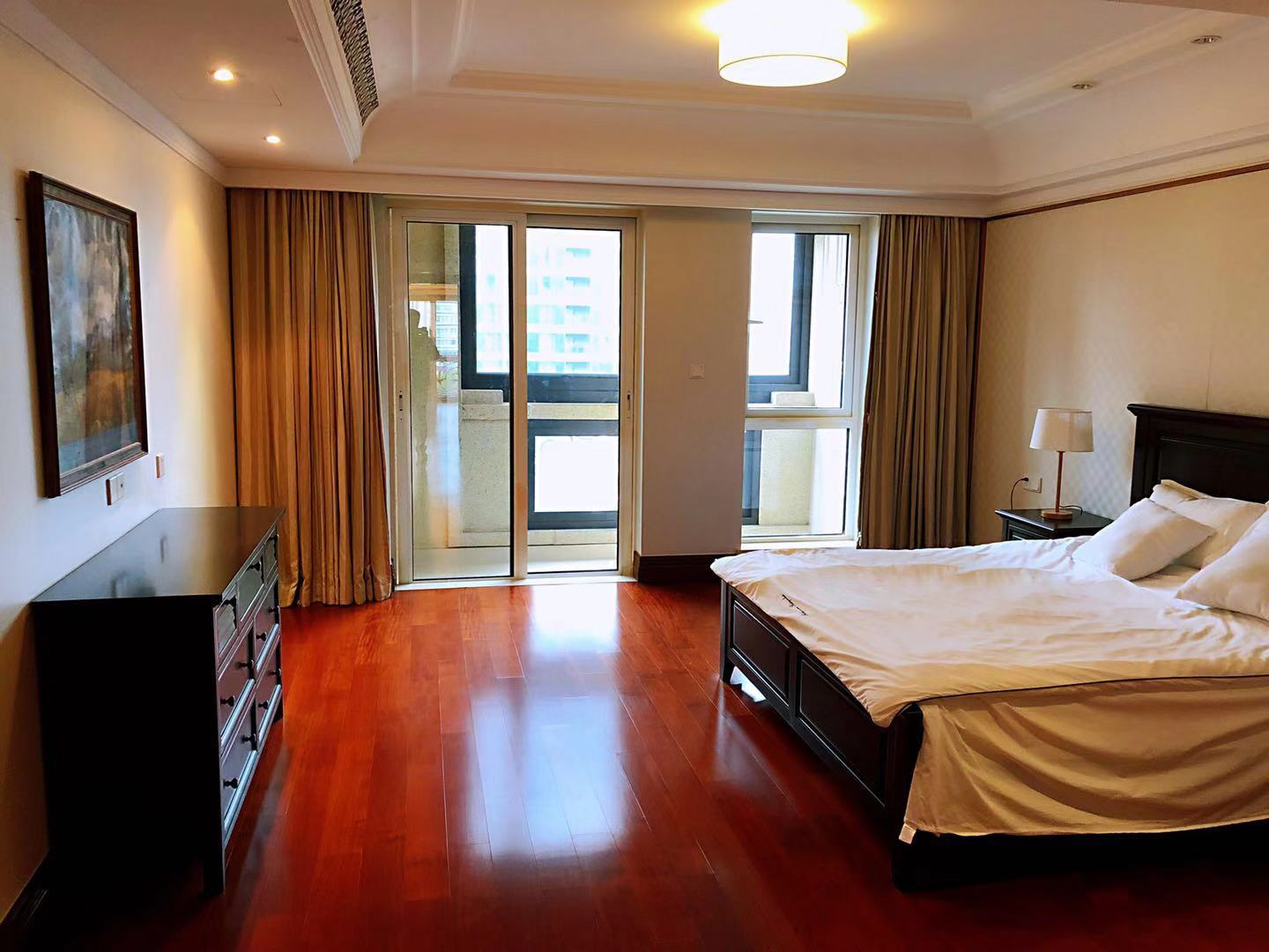 the-bound-of-bund-20840-PWy1ZU