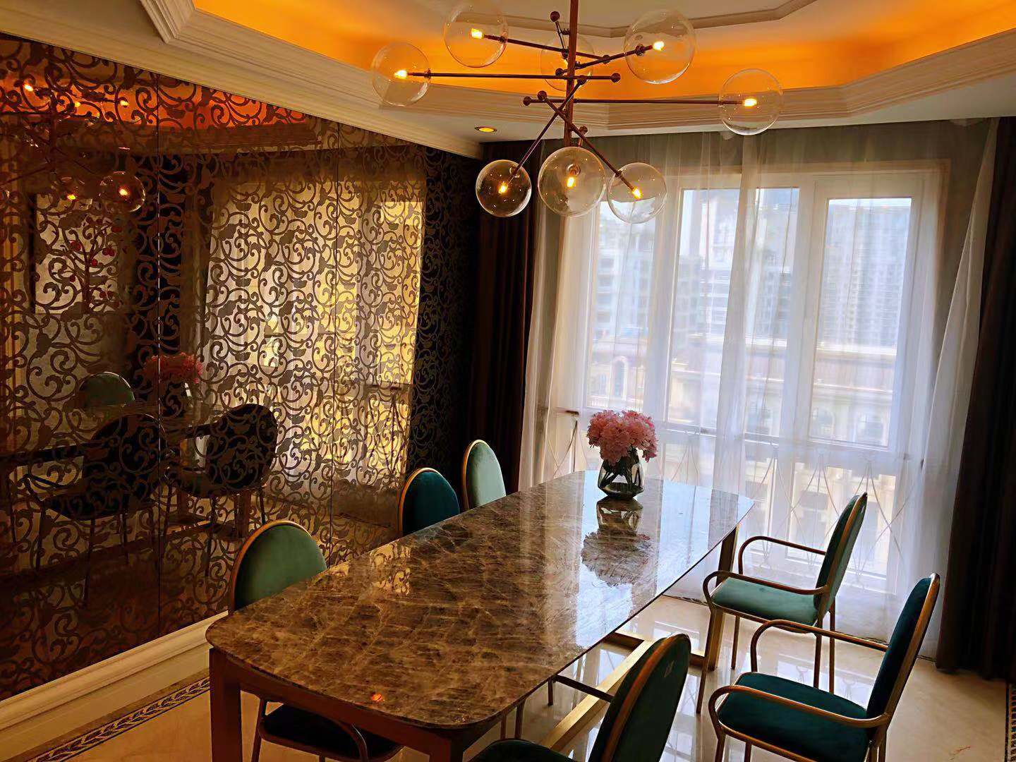 the-bound-of-bund-20841-UVQX7b