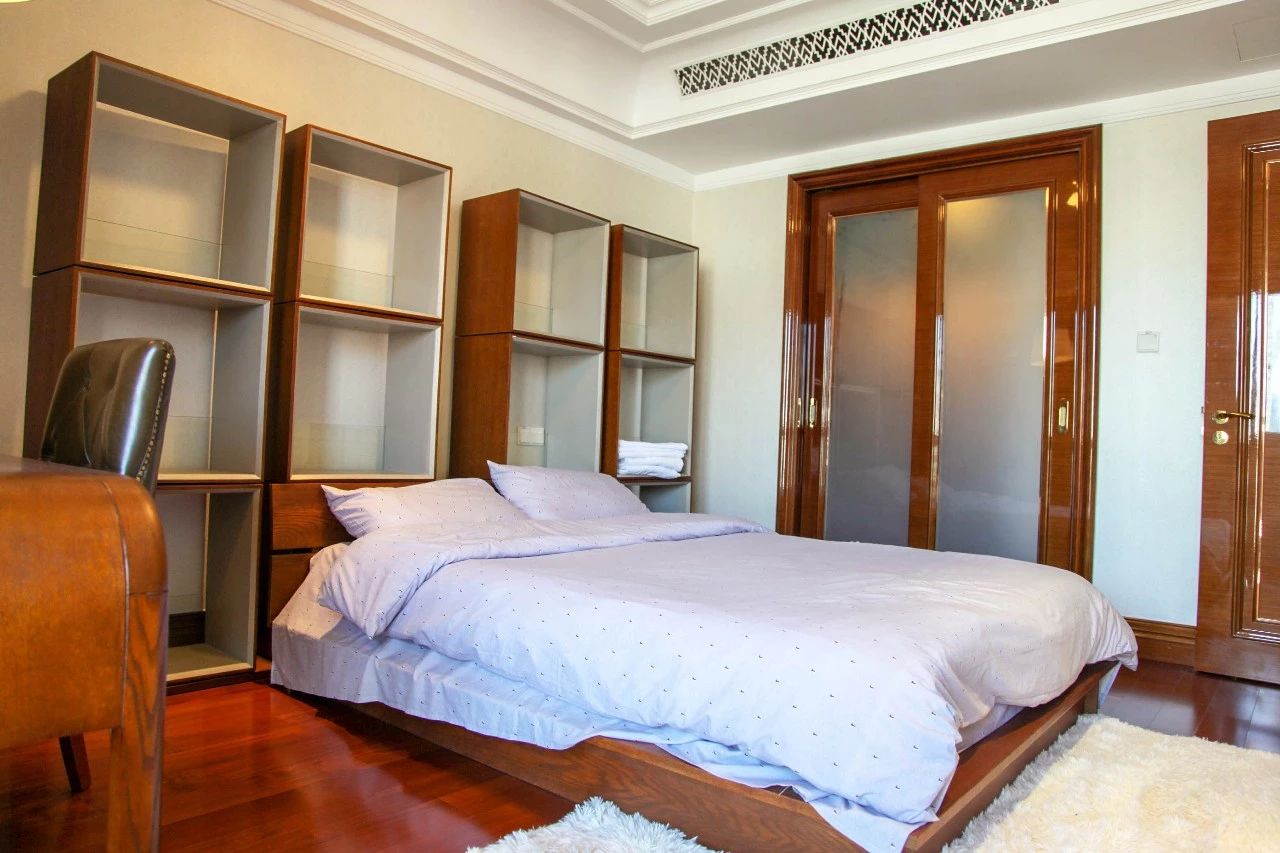 the-bound-of-bund-20842-jYeQTc