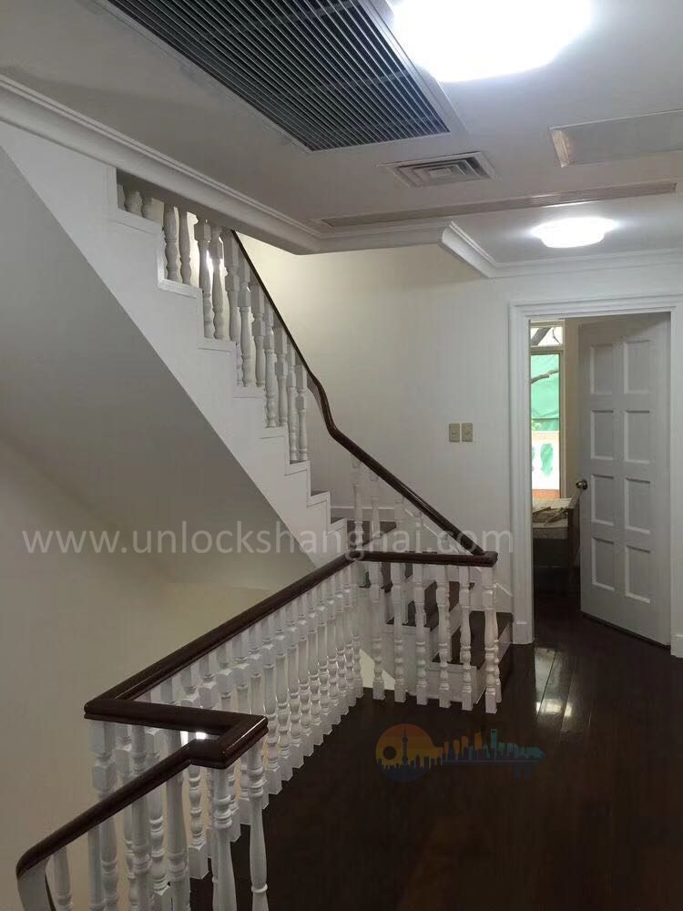 tomson-golf-villa-10836-TjKbrs