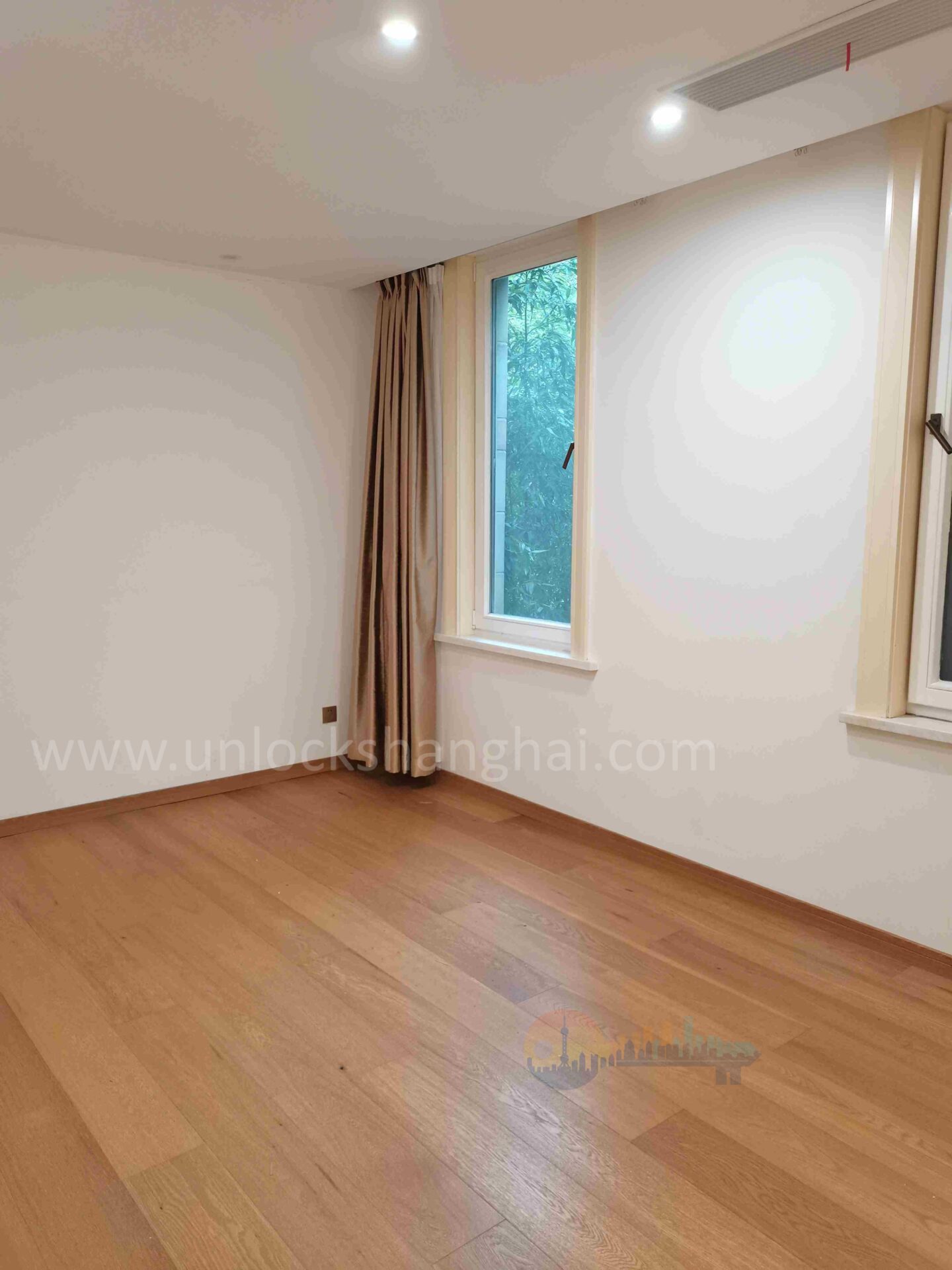 tomson-golf-villa-11090-nOj2u2