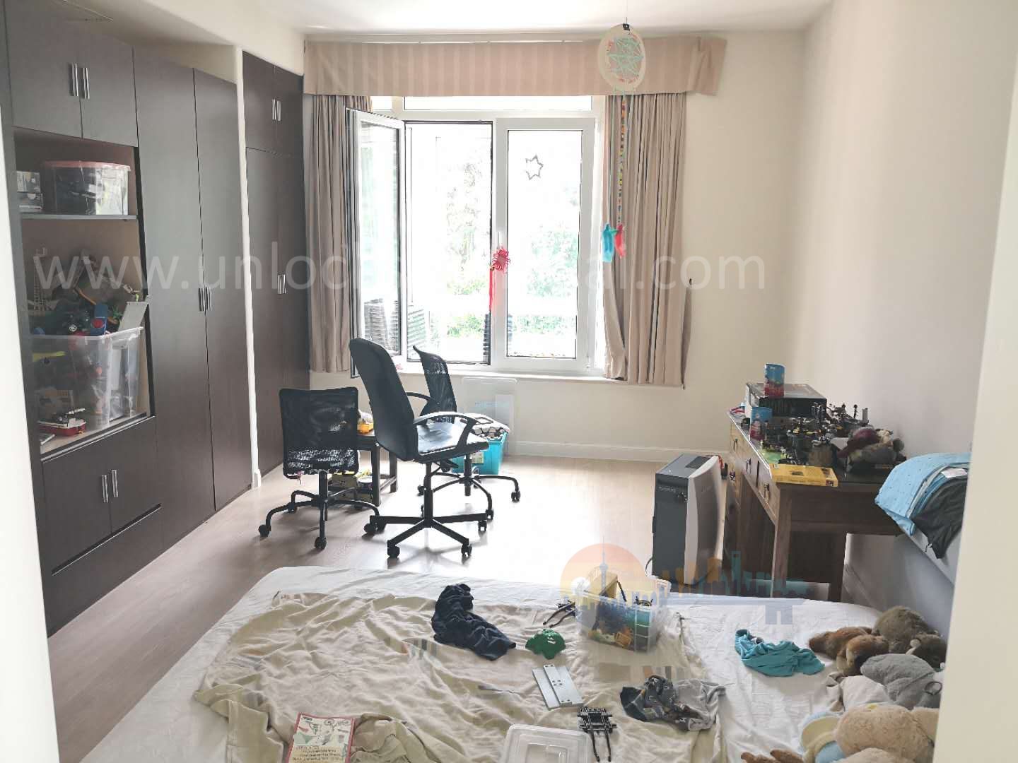 violet-country-villa-11099-Qbmycw