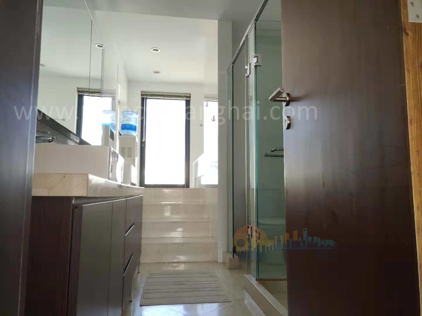 westwood-green-villa-11120-ZsIP0S