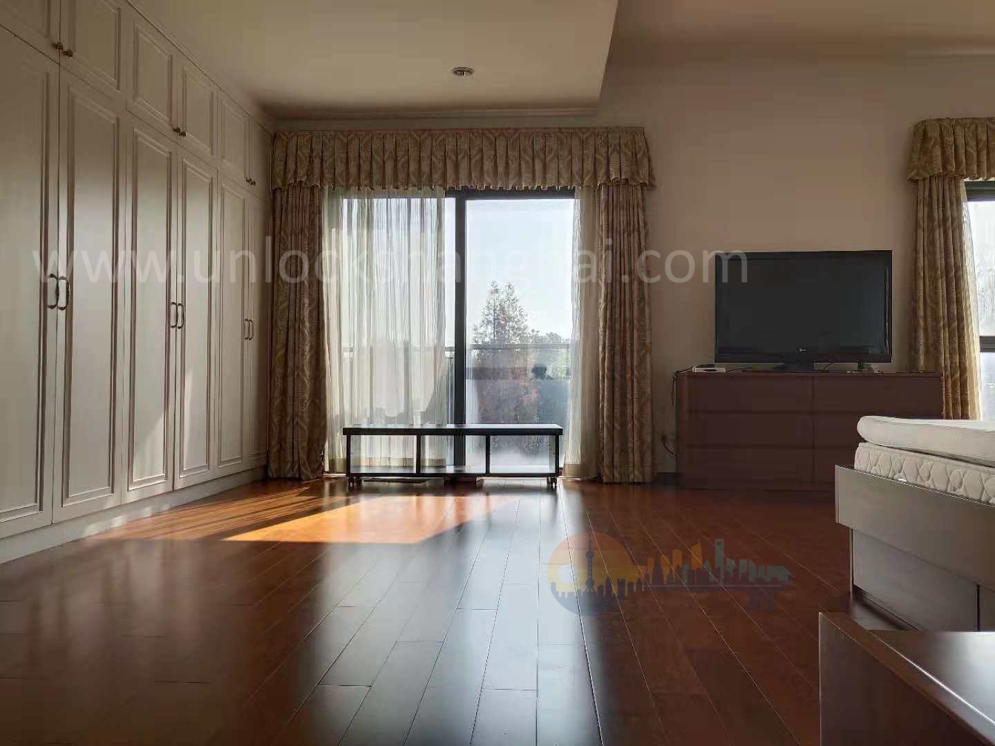 westwood-green-villa-11120-uHNWjI