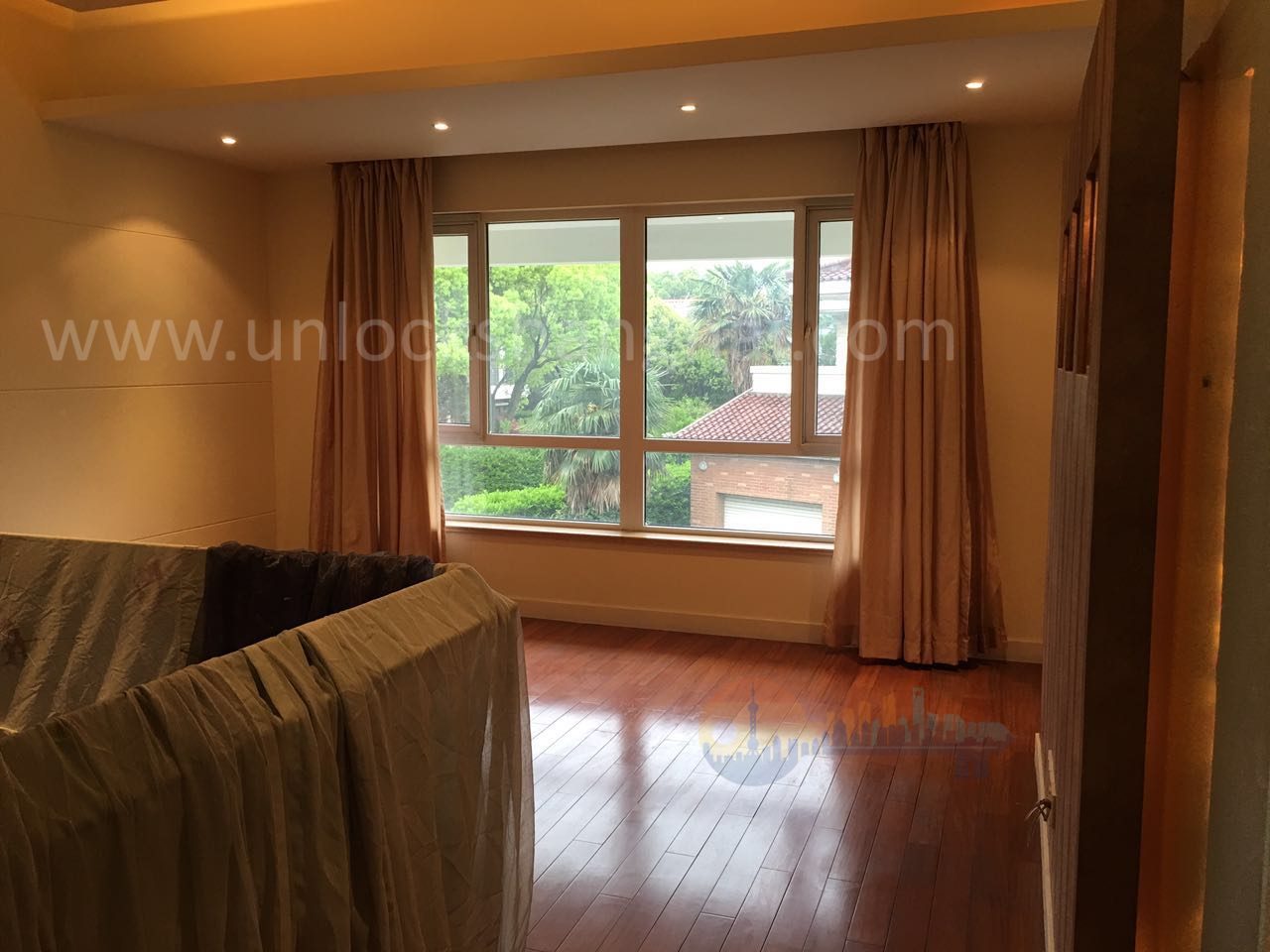 xijiao-hua-cheng-villa-11022-SuLP7K