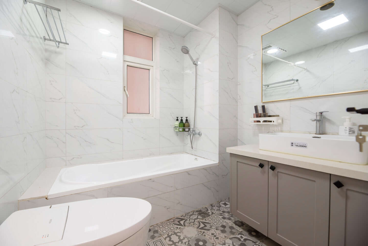 xuhui-garden-20976-r8kQVU