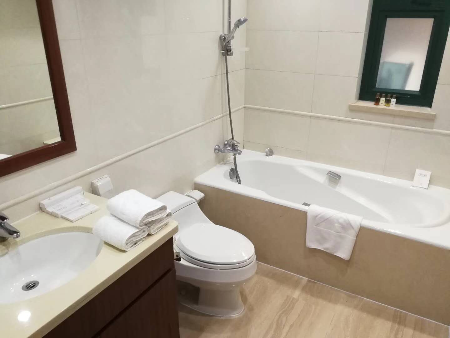 yanlord-riverside-garden-21053-QZO2Fd