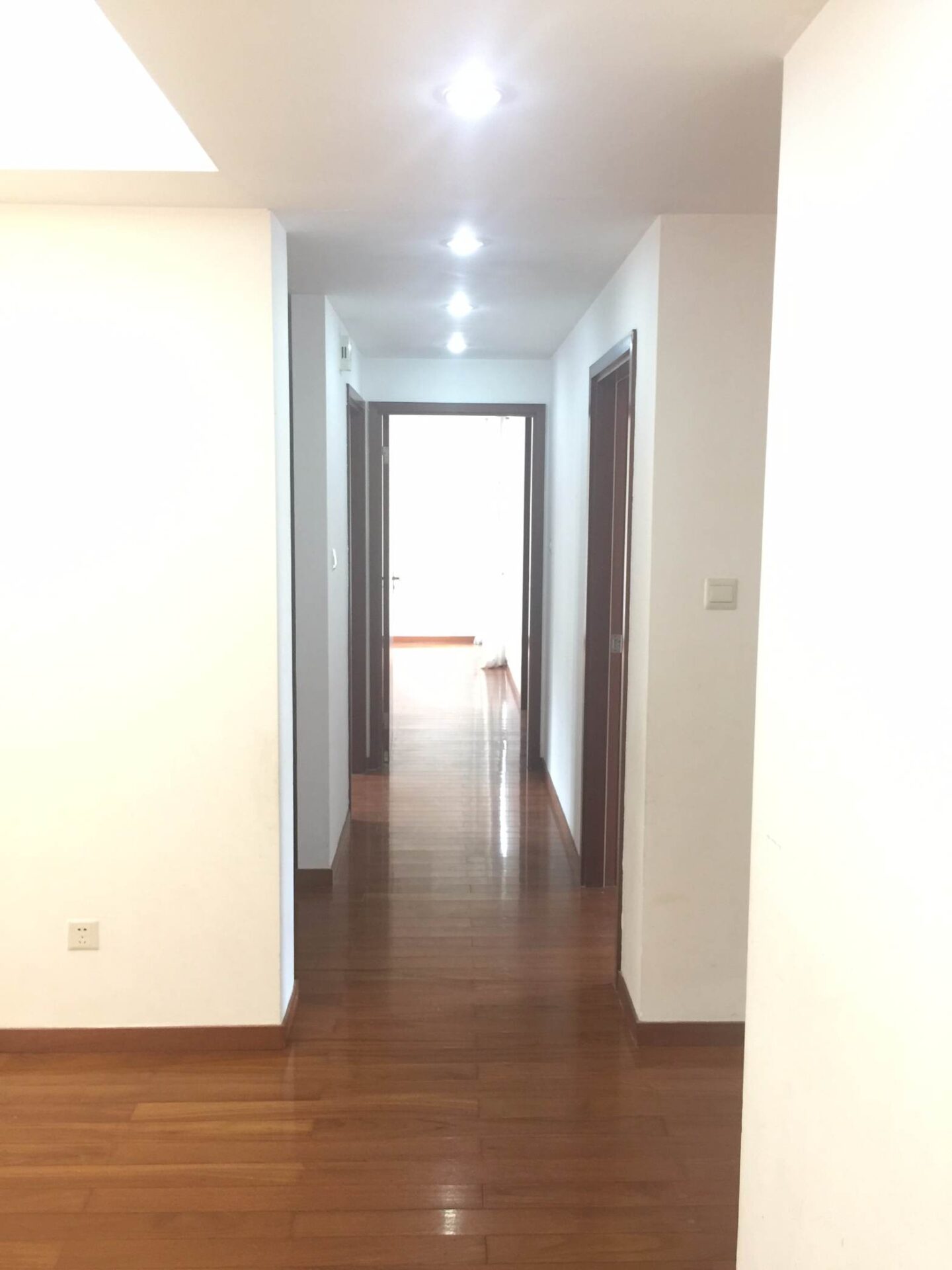 yanlord-riverside-garden-21061-Sh84jc