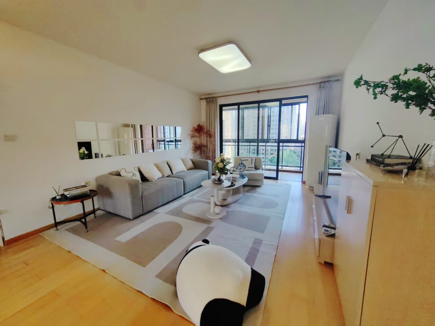 c0f8061bed18347e1934101044d214f7