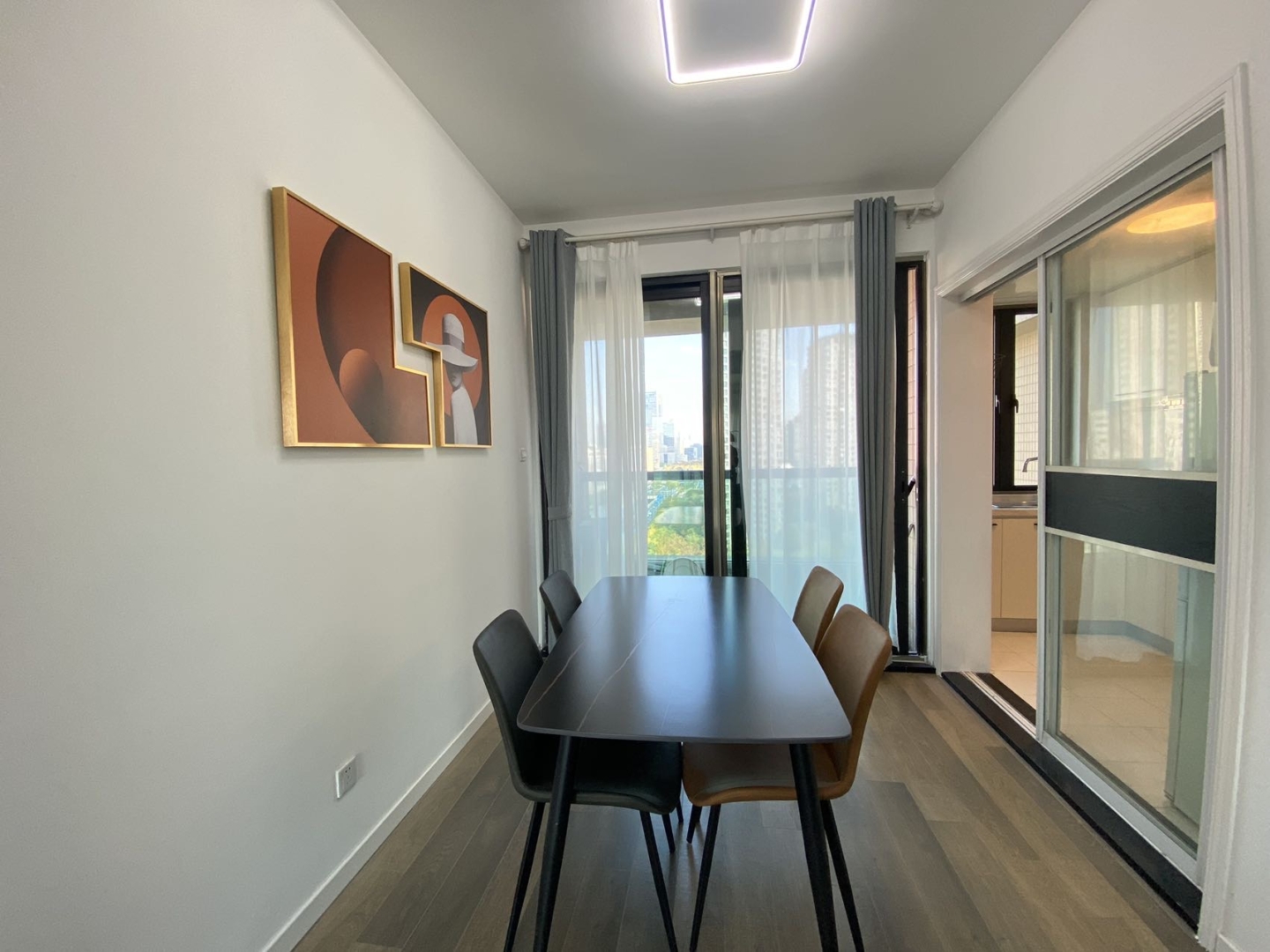 1764245884121_qemenw8klaczrw4lt4ssfn